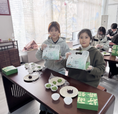 外媒报道：做中学、学中悟，扬州这所学校以传统民俗推动实践教学